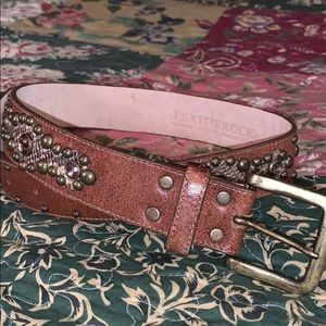 Gorgeous genuine leather belt!